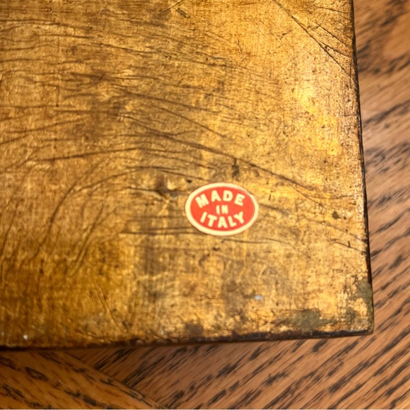 Vintage Italian Florentine Gilded Mini handmade Wooden Trinket Vanity Box - Picture 3 of 10